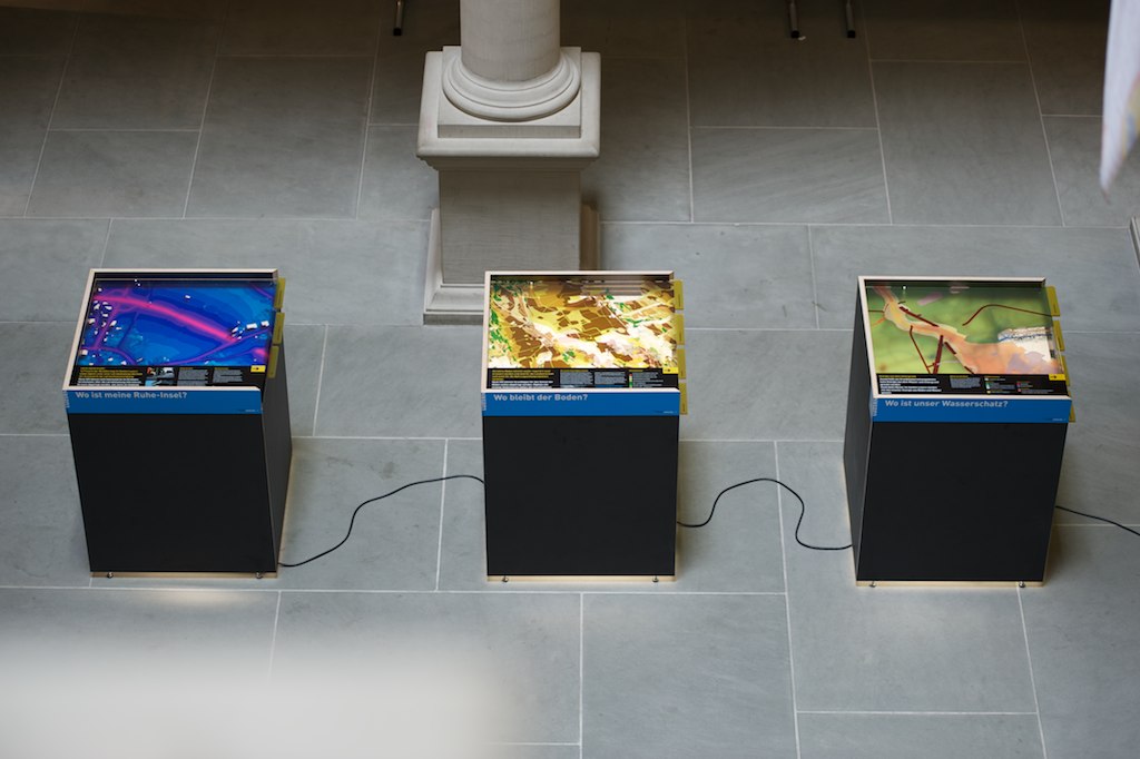 Lichtboxen Geodatenschutz